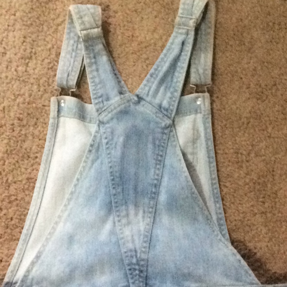 MOSSIMOS SHORT OVERALLS!⭐️ - Picture 8 of 9